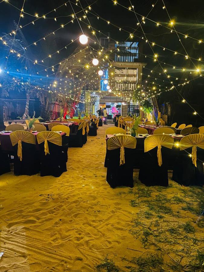 Sea Beach Resort Негомбо Экстерьер фото