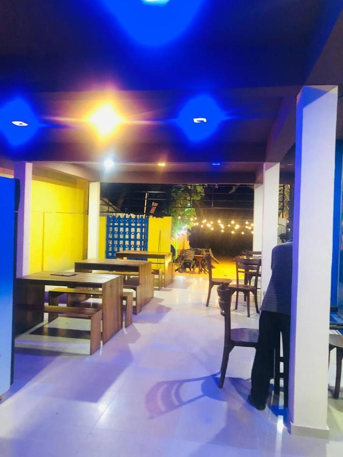 Sea Beach Resort Негомбо Экстерьер фото
